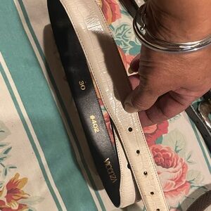 Vicenza White Croc-Embossed Leather Belt